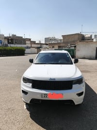 لاريدو • ٢٠١٧ • بدون بوية