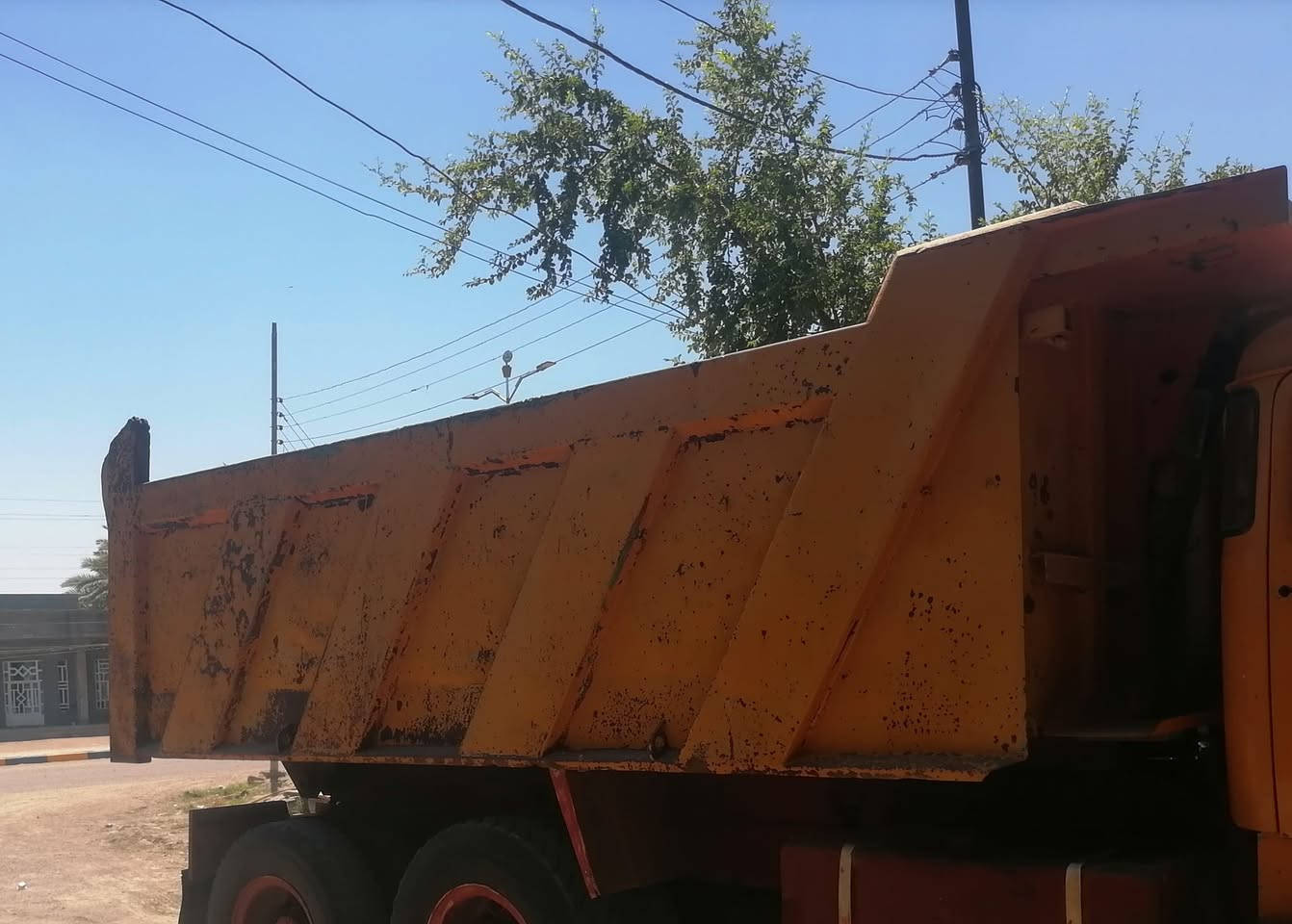 للبيع بدي مايلر بلادي مال ٨٠ سعر ٧ ***********
