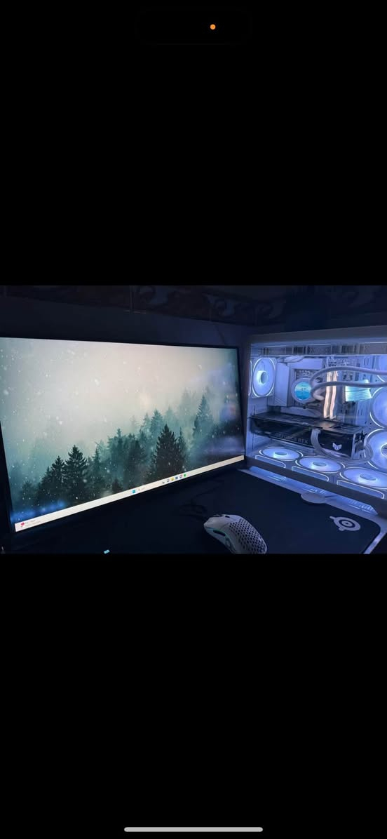 شاشه odessey G7 للبيع 
الشاشه بدقه 4k وحجم 32 144Hz 
الشاشه ما بيها اي مشكله وكل غراضها موجوده للعلم سابقاً عرضتها بصفحه صاحبي وحالياً غيرت السعر

مكاني البصره ***********
السعر 700
