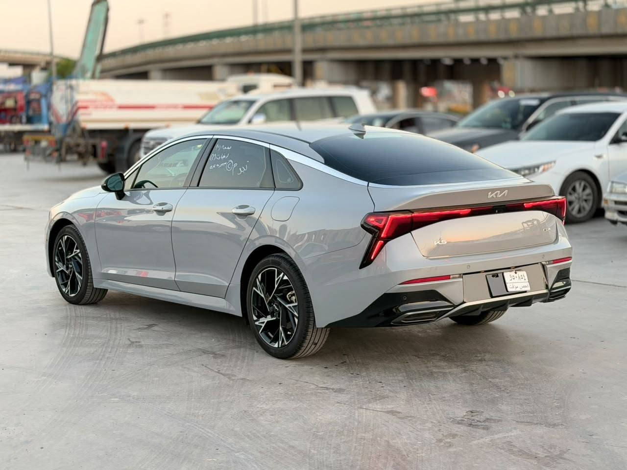 سلام عليكم K5 مديل 2025ماشيه 16 الف حادثه بنيد فقط بدون دواخل سعر ١٨٨ بيه مجال قليل اتصال ***********
