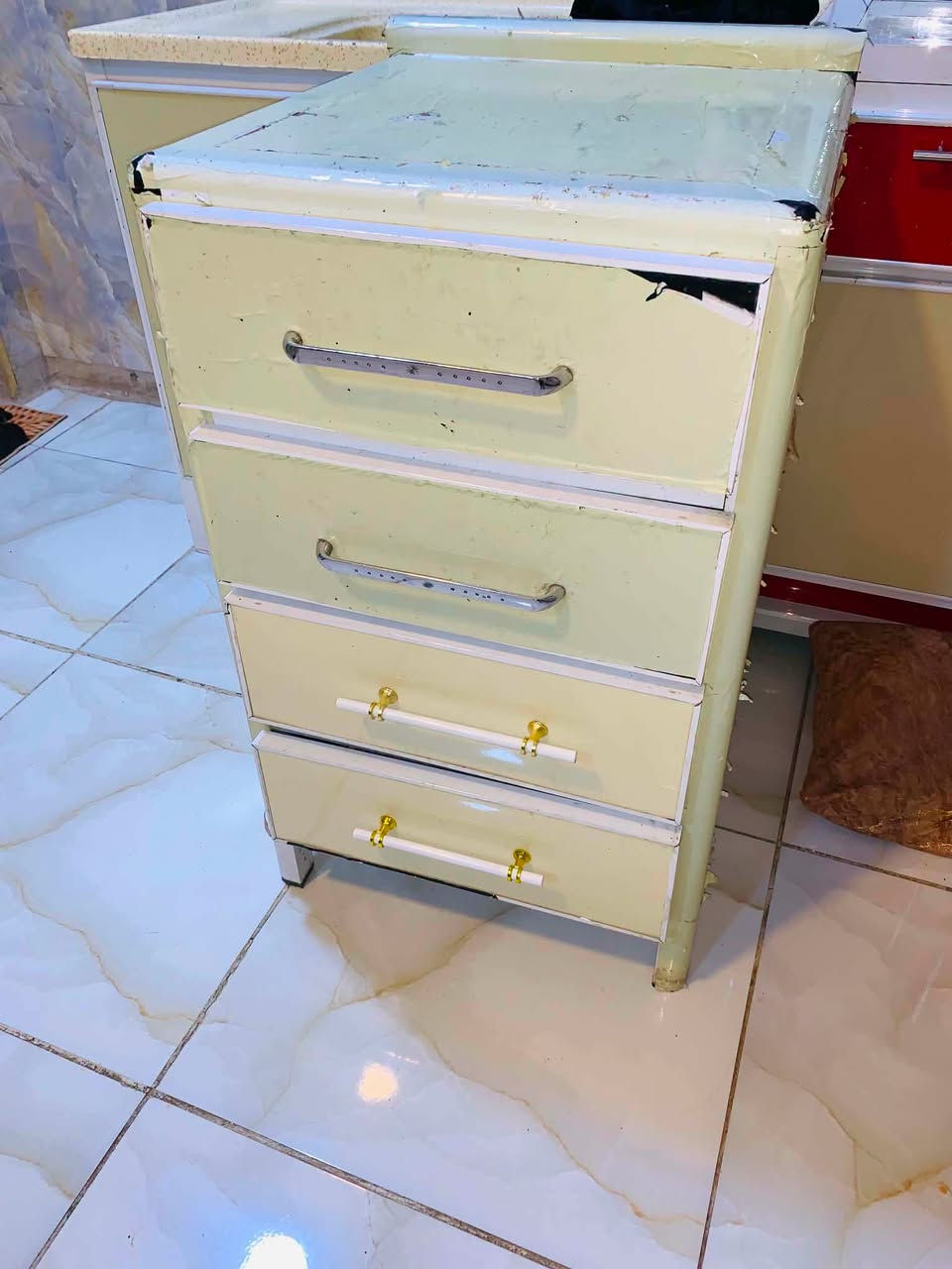 كاونترات مستخدمه نظيفه تزكام الاصلي مو سوكي مكاني بغداد مدينة الصدر واكو توصيل بكروه ***********بي واتساب
