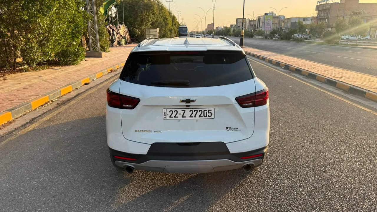 ✅الفئة 2LT فور ويل
✅الموديل:2024
✅المكينة2000 تيربو 
✅الوارد:امريكي 
✅الممشى:25,515 مايل 
✅الارقام:اربيل 
✅الموقع:نجف 

    ملاحظة:السيارة جدا نظيفة بارد باب خلفي يمين كما موضح في الصور قطعة صغيرة بارد فقط بدون اي مشاكل اخرى 

✅المواصفات:
🔻فورويل 
🔻جنطة كهرباء 
🔻رادرات جانبية 
🔻كاميرا خلفية 
🔻كشنات الامامية تدفئة 
🔻مثبت سرعة
🔻رادار امامي تحذير 
🔻تحديد مسار 
🔻تحكمات ستيرن 
🔻ماوس انظمة قيادة
🔻شاشة
🔻هاند بريك كهرباء 
🔻تبريد خلفي مع منفذ شحن 
🔻اربع ابواب بصمة 
🔻منافذ شحن امامي 
🔻مانع انزلاق 

📞للاسفسار:***********
