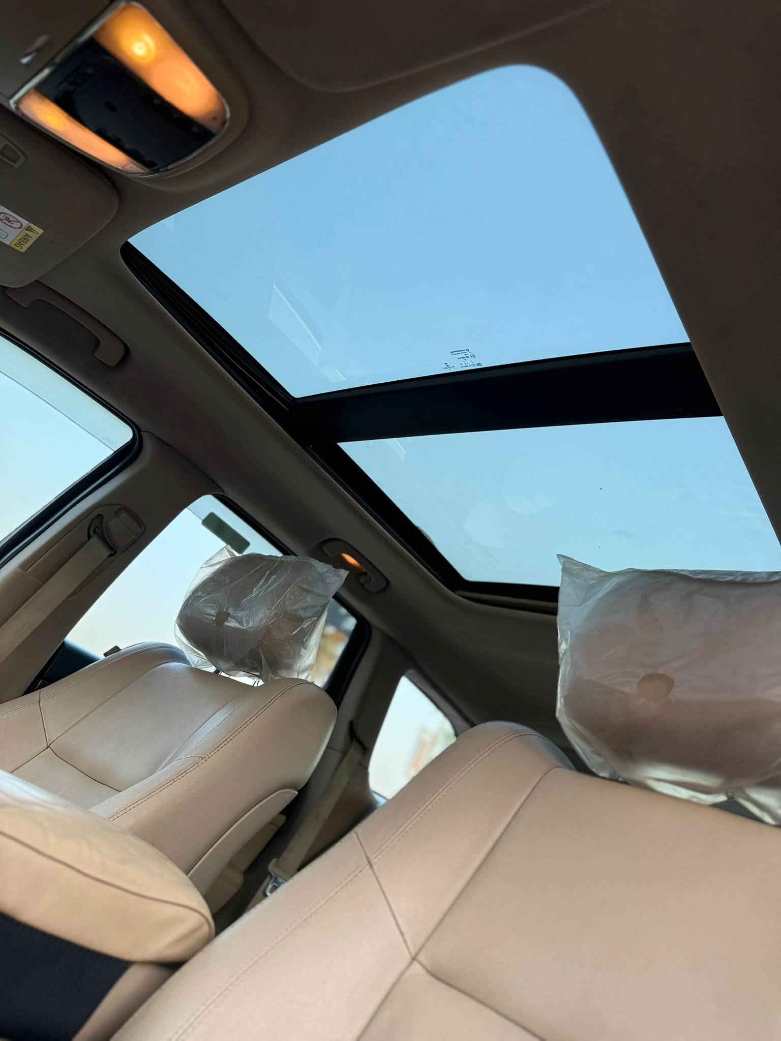 للبيع | Jeep Grand Cherokee Limited 2013 خليجي 🇮🇶
✨ لاريدو  Limited فل مواصفات
🚙 دبل (4×4)
📍 خليجي
📊 الممشى: 140 ألف كم فقط

المواصفات:

* بصمة تشغيل
* سقف بانوراما
* تدفئة للمقاعد الأمامية والخلفيه
* تدفئة للمقود (ستيرن)
* 4 وسائد هوائية (Airbags)
* حساسات أمامية وخلفية
* جنطة كهرباء
* دواسات جانبية
* إنارة LED

حالة السيارة:
✅ المكينة مكفولة
✅ الكير مكفول
✅ الهيكل بدون صبغ (يوجد فقط أماكن بارد حسب تقرير الفحص)
✅ تقرير فحص موجود
✅ السيارة نظيفة جداً وجاهزة للاستخدام

ملاحظة:

* الفورويل (4×4) ملغي.
* يوجد نقص بحجرات الصالنصة فقط.

💰 السعر: 163 دولار قابل للتفاوض بالمعقول بعد المعاينة.

للاستفسار ***********
