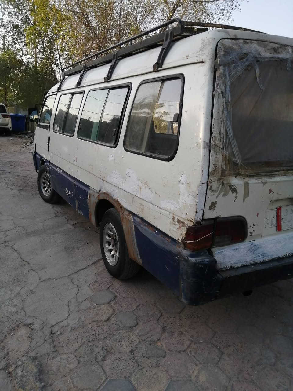 السلام عليكم كيا اسيا ٩٥ بإسمي
بغداد الون ابيض سنويه ٢٧ كير محرك اكسل مكفول كهربائيات شغاله العنوان بغداد
***********
