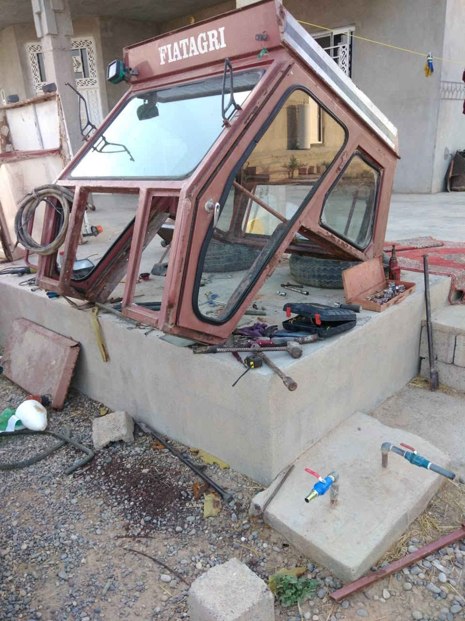 قمارة فئات 1180 منظومة تبريد كامله بس يعوزو كمبريسر
موصل.قضاء مخمور 

***********
