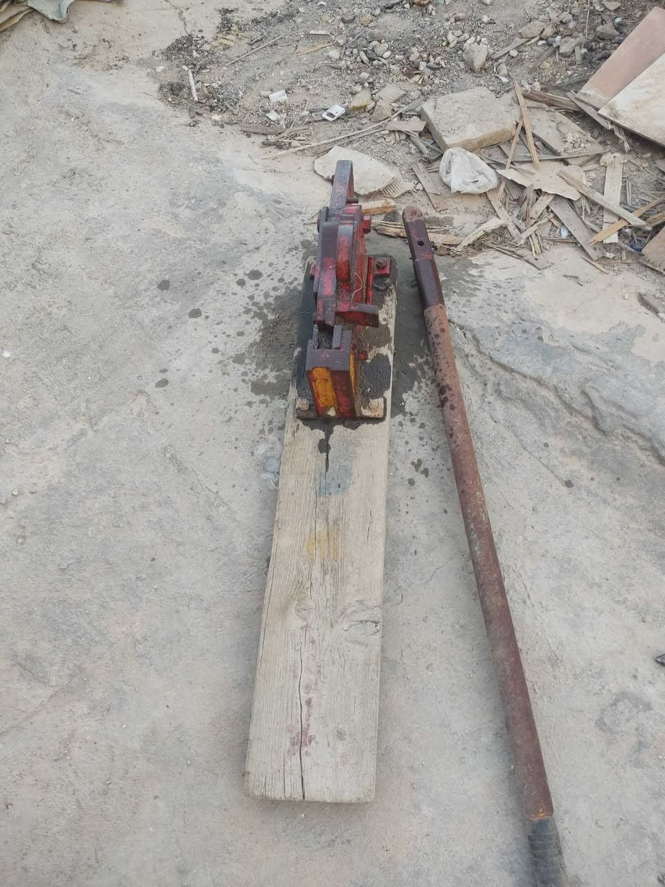 ***********
مكص حديد للبيع   كربلاء
