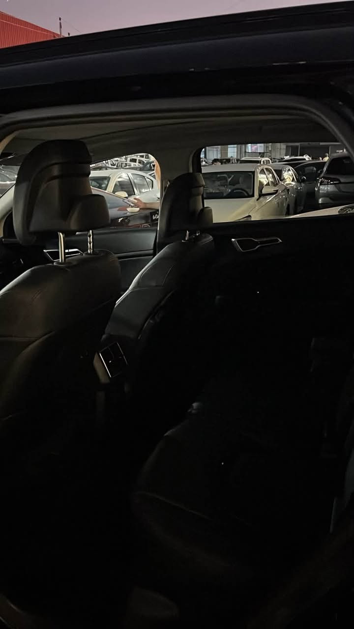 سبورتج موديل ٢٠٢٤ السياره فول مواصفات بانوراما السياره فقط بيها بارد شبر بالبنيد وباب السائق كلير امريكا السياره جاهزه  جميع المحافظات الشمالية مكان السياره اربيل ***********
السعر ١٧٥ ورقه
