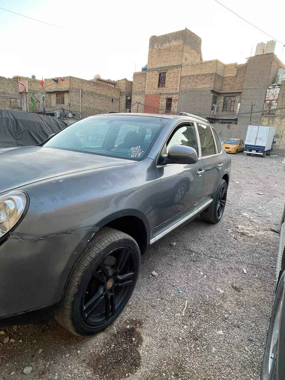 بيع وامراوس بورش 2004 مكينه كير بطه تبريد ثلج قطعتين نضيفه السياره رقم اسليمانيه تحويل وكاله منضومه زنون العنوان بغداد البلديات السعر 80.       رقم الهاتف ***********
