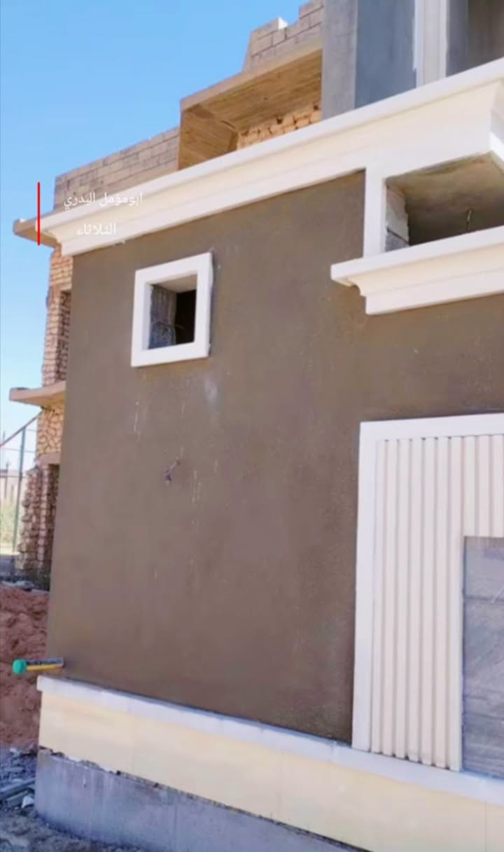 سلام عليكم 
اخوكم خلفه مال لبخ سمنت وديكورات وصبغ وتأسيس ماي  شتغل جميع مناطق بغداد
واي شخص ضروفه تعبانه انه خادم اله انه اخو اساعده بلسعر بل اكدر عليه و نشالله ماقصر ويا لجميع 
ملاحظه كل الشغل بي ضمان مفتوح وبخدمتكم 
وتساب ومازنجر مفتوح ***********
