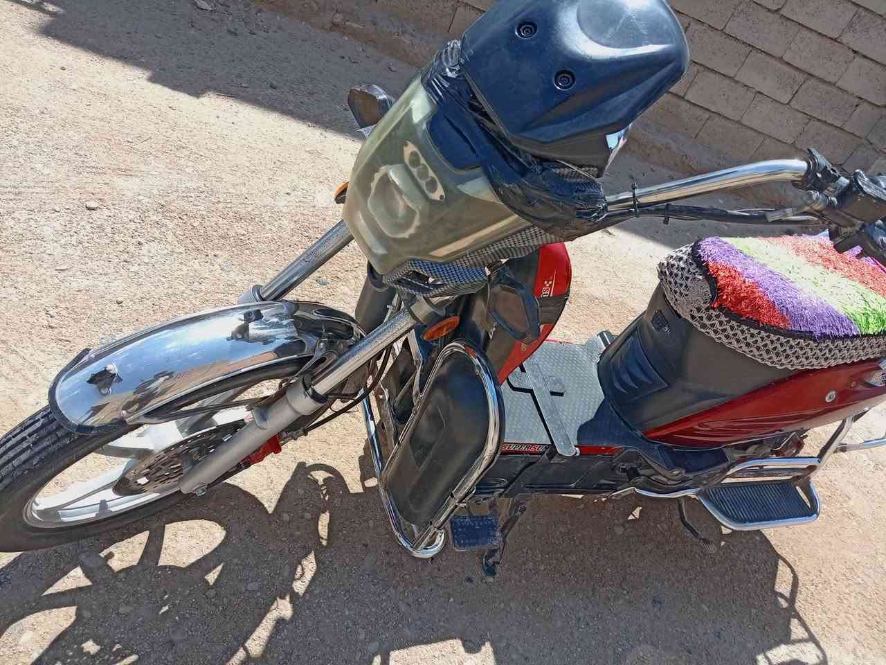 موطور شحنن للبيع سعرر ٥٠٠
من رخصت الادمن دراجه الماسه للبيع بطاريات جدد كشر جديد شوف بعينك اضويه شغاله اشاير شغاله يشتغل سويج وبصمه عن بعد
سعرر ٥٠٠
*********** للتصال او موجود واتساب
