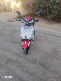 دراجه شحن للبيع النوعيه سكنس  الموديل25 6بطاريات الاكبارجدد قبل سبوعين...