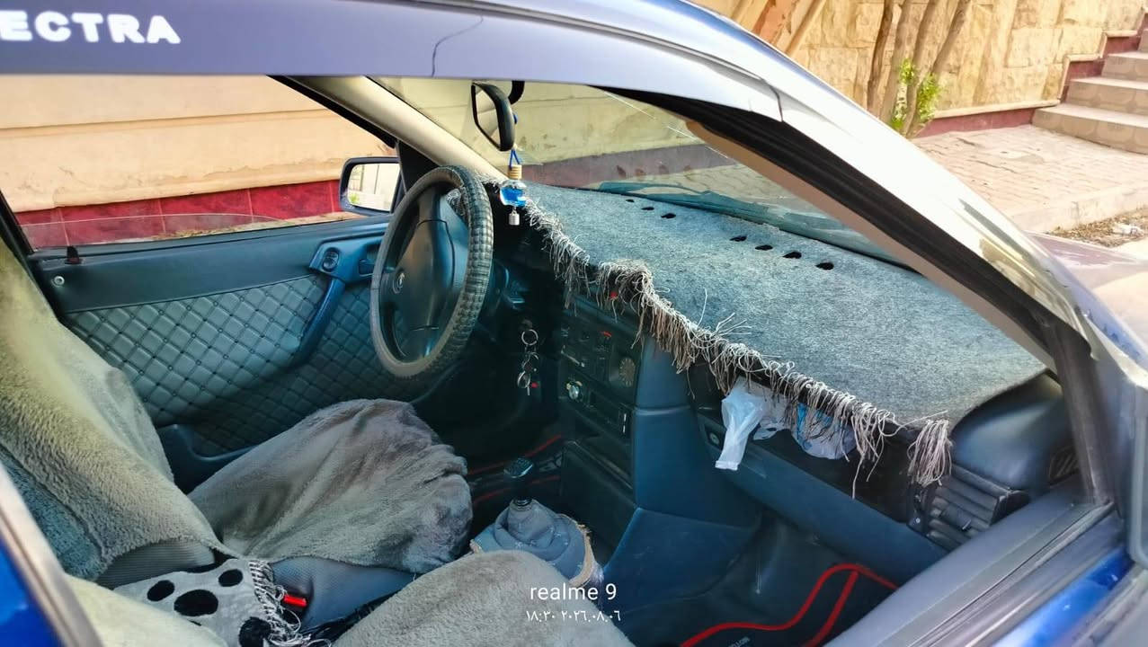 اوبل فكترا موديل 92 رقم صلاح الدين بدون حادث بلادي محرك 18 شرط لا صرف ولا بخار كهربائيات بلادي كل جسمه بلادي سنوية جديده لغاية 2029 مشروع وطني باسمي دفتر بانزين موجود تايرات صدر كله جديد 
السعر 38 بي مجال عنوان كركوك
***********
