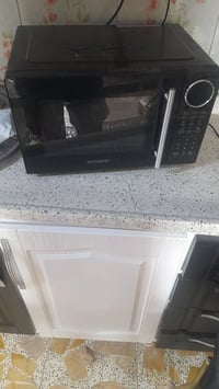 مايكرو للبيع جديد صار شهر من اخذته السعر ١٥٠ وبي مجال بغداد حي اور ٠٧٧...
