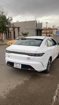 Byd دستروير 2025  رقم سليمانيه  ماشيه 40.000km  بيها مكان واحد بارد  ا...
