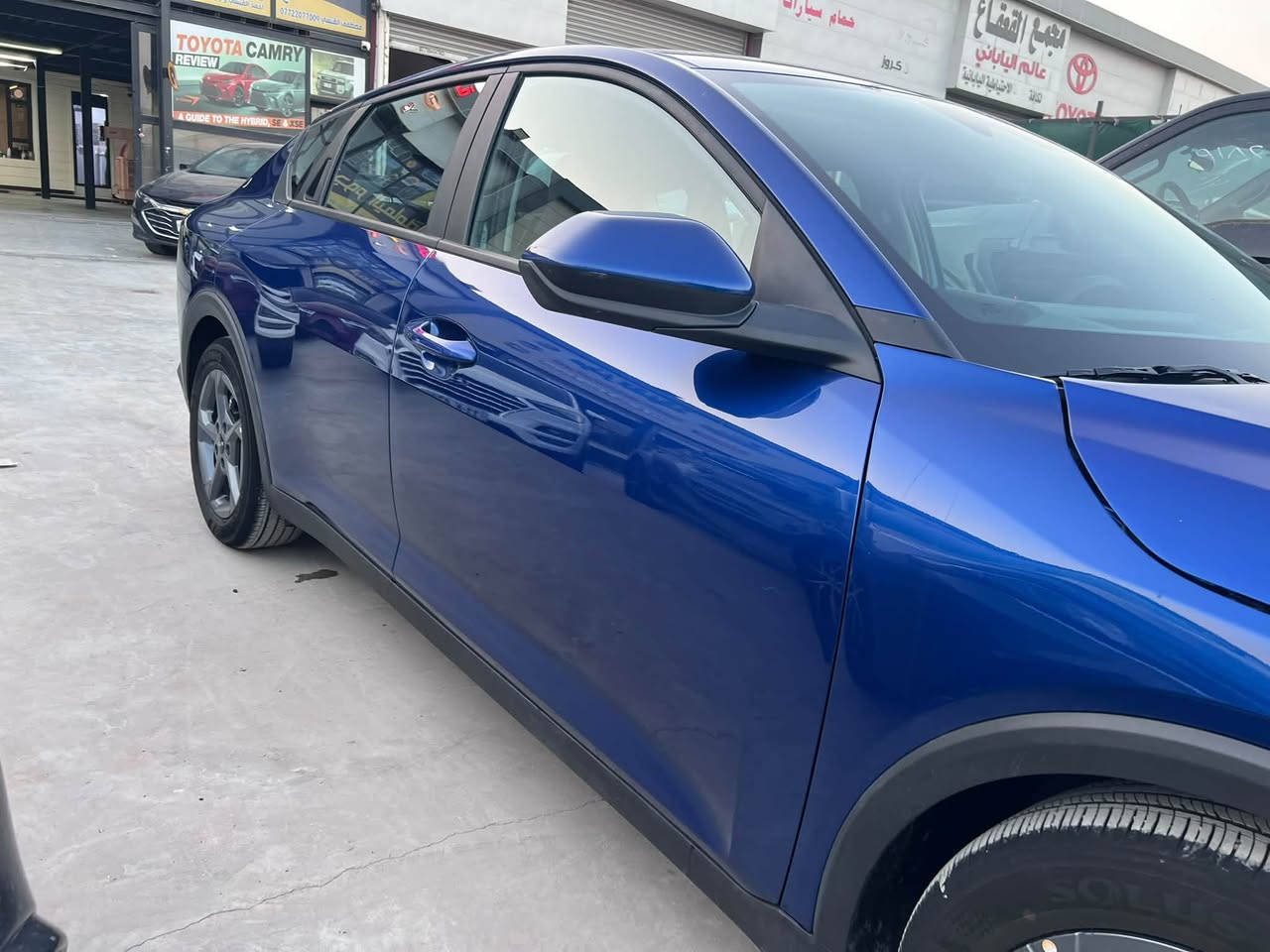 Kia 
K4 
دخول جديد 
بدون رقم 
ماشية 2700mi 
حادث بنيد مبدل ومصبوغ وبارد بين الباب وجامرلغ السايق 
ايرباك ستيرن فقط 

السيارة زيرو دهن شركة بيها تصليح درجه اولى 
 
تشغيل عن بعد 
رادار امامي 
رادار خلفي 
رادار جانبي 
توقف ذاتي امامي خلفي 
تحديد مسار 
قيادة الية 
كروس سرعه 
انظمة قياده 
صندوق كهرباء 
دخول ذكي 
ترحيب بل ابواب 

السعر (138 ) وبيها مجال بسيط 
ديالى بعقوبة 
***********
