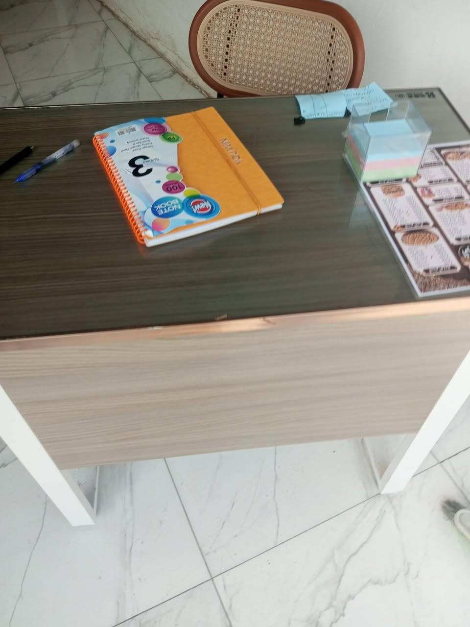 مطعم كامل مكمل للبيع العنوان ناصريه قضاء الرفاعي للتواصل ***********
