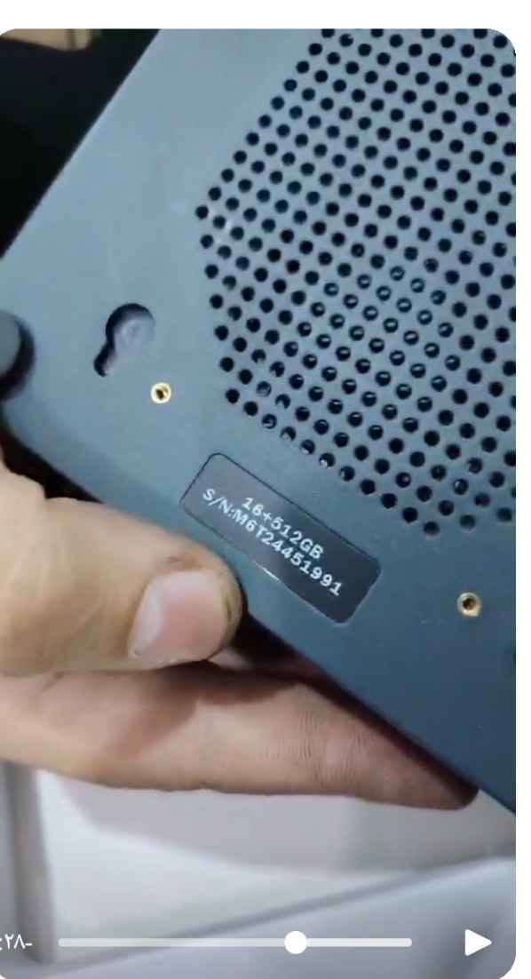 بي سي
 يظهر في الصورة الجزء العلوي من كمبيوتر مصغر (Mini PC) من شركة GMKtec، وتحديداً من الفئات التي تعمل بمعالجات AMD Ryzen 7000 Series ومزودة ببطاقة رسوميات مدمجة AMD Radeon Graphics.
المواصفات 
رام 16
الهارد. Ssd 50
السعر ٥٧٥ الف
للاستفسار مراسله ماسنجر او اتصال واتساب على الرقم
*********** بغداد, العراق
