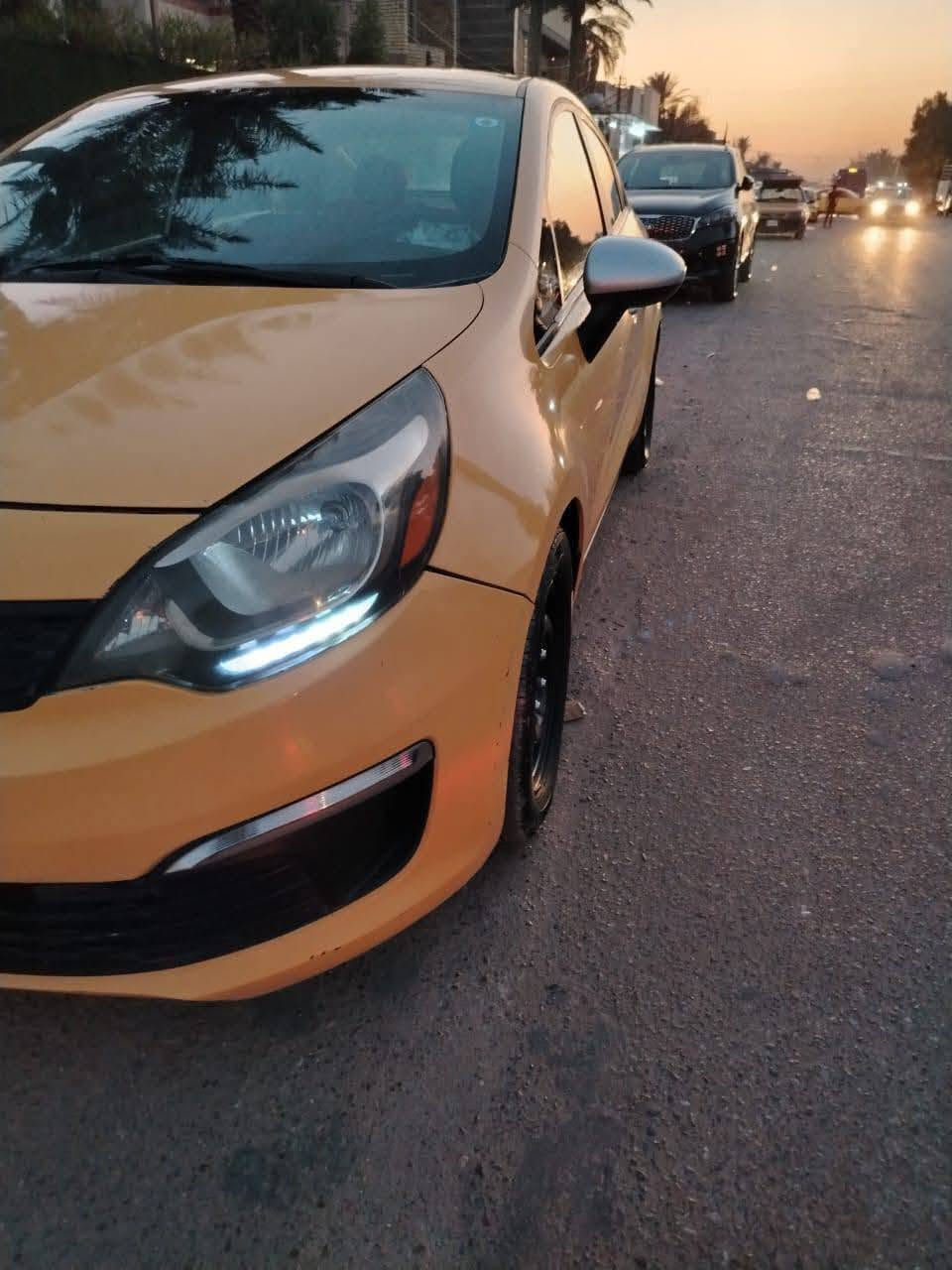 كيا ريو موديل ٢٠١٦ امريكي تكسي رقم بغداد انكليزي باسمي سياره حلوه ومرتبه امريكي حادثهه جاملغ امامي من امريكا سياره ليبل واحد نقص فريز بيه ليك اتكفل بالمنضومه مال التبريد عارضهه ٧٠ ورقه.***********
