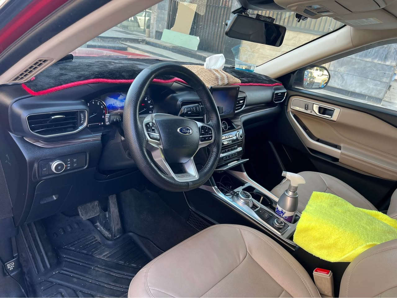 اكسبلور لمتدد 2022  Ford Explorer Limited 

1/1 فووول مواصفات
4 سلندر توربو
دفع رباعي
فتحة بانوراما
قيادة ذاتية
تحديد مسار مع رادار مانع الاصطدام
شاشة الكترونية الوان
كشنات امامي تبريد + تدفئة
كشنات خلفي تدفئة
بصمة تشغيل
بصمة  4 ابواب
تشغيل عن بعد (Remote Start)
صندوق شفط كهربائي
رادار امامي (تحديد مسار)
رادار جانبي (نقاط عمياء)
رادار خلفي (التحذير من الاصطدام) 
اوتو بارك
استيرن تدفئة
سستم سماعات 
هاند بريك بصمة
اوتو ستارت Auto Start
اوتو ستوب Auto Stop
شاشة دشبول ديجيتال
كاميرا °360
حساسات 360 درجة
نظام الملاحة والخرائط (Navigation)
ألوان داخلية
بردات 
خزن مقعد 
كشنات صندوق كهربائية

سعر 245 ورقة

السيارة بدون حادث وبدون صبغ برغي ممفتوح بيها ضررها فقط رصعات بسيطة صور الحادث بلمنشور مكان السيارة بغداد المنصور 

*********** بغداد, العراق
