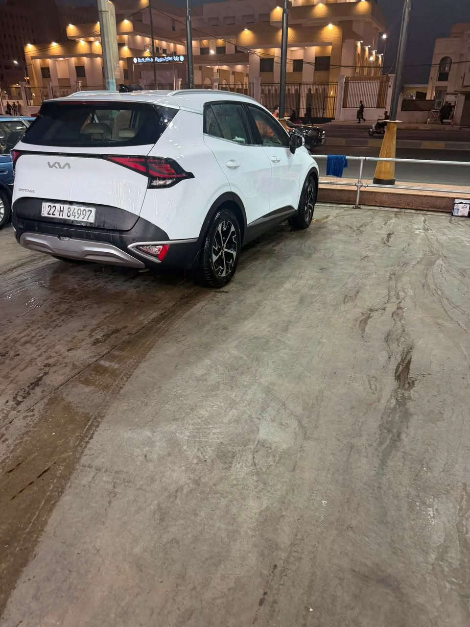 سلام عليكم سبورتج للبيع خليجي 2023 كفاله عده الموضح بالصور مكان سياره بغداد زيونه فلصطين سعر 195 الاتصال ***********
