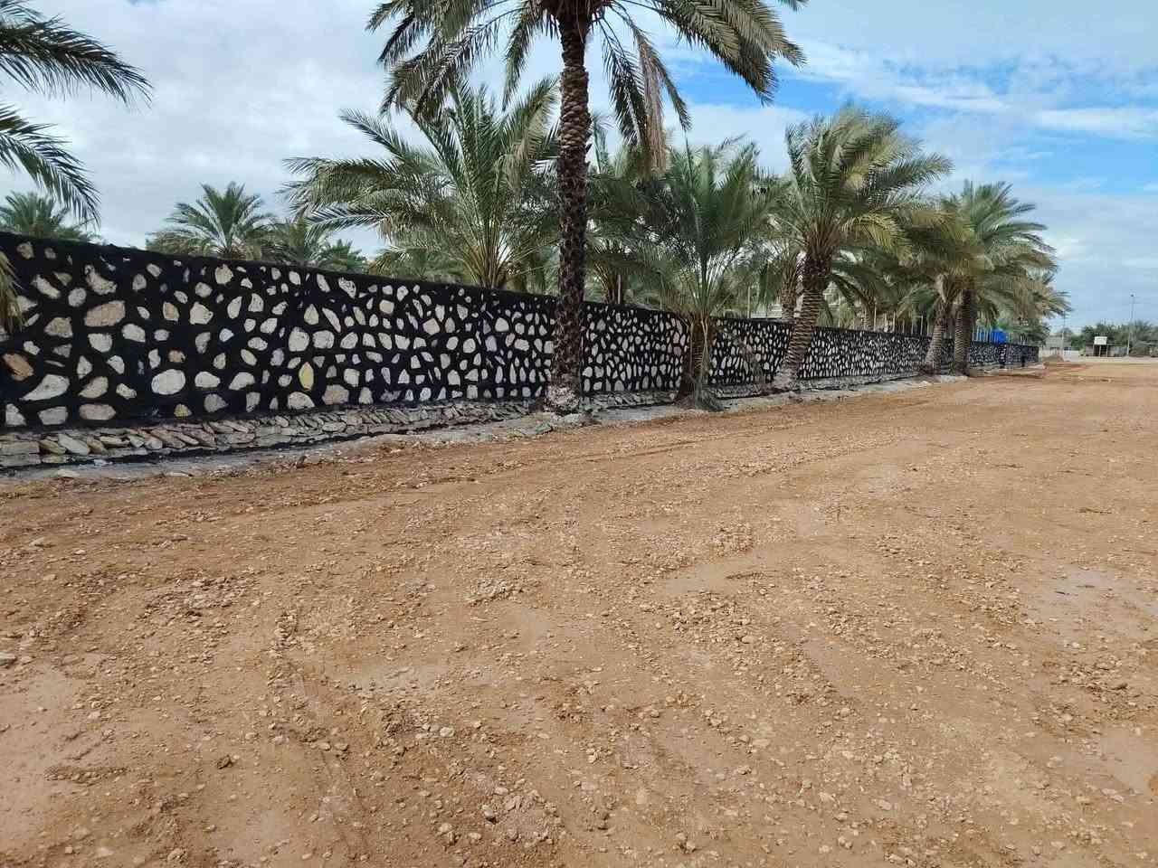 الســــــــــلام عليـــــــــكم ورحمة الله
بنــــــــاء بيوت  و اســـــــيجه من الحجـــر  ،، تطبيك سواقي  ،، ممرات  ،، نافورات  كــــــل مــــــا يتعلق ببنــــــــاء الــــــــحجر ،، للأستفسار  *********** بيه واتساب  بأسعار تنافسية مناسبة
السعر المتر حسب المكان و المساحة .
