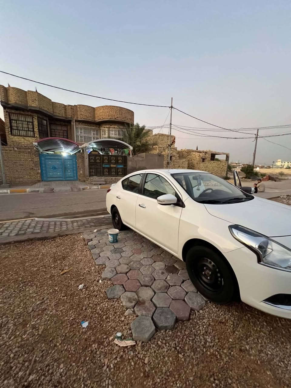 نسيان صني مصري  موديل ٢٠٢٥ كفاله عامه
ماشيه ٢١ الف كفاله وجديده موصفات معروفه
مكاني الديوانيه السعر ١٢٠ وبيه مجال
رقم موبايل ***********
