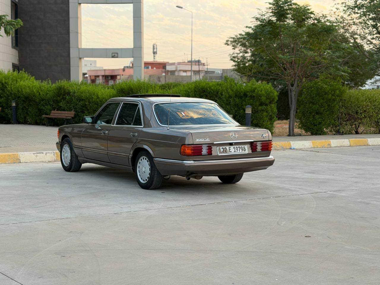 مارسيدس رئاسي باب قصير موديل 1987 ABS محرك بطه 3000 ديلگو تبريد ثلج تنته طكتين جام كهربائي صبغ للجماليه فقط بدون ضرر بدون خياس رقم اربيل دولي هزه ليغايه 2028 جديد سنويه بسمي شرط تحويل وكاله سياره جاهزه سعر 63 بي مجال *********** مكاني كركوك كركوك, العراق
