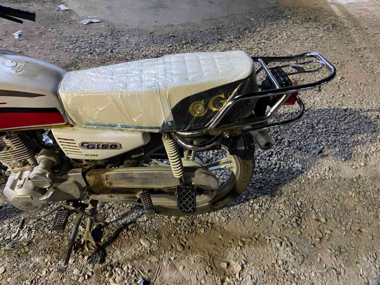 يا الله السلام عليكم للبيع سيفون موديل 22 درجه جاهزه مابيها نقص ***********
سعر 450 وبيه مجال عنوان ديالى طريق دليل عباس سراجق
