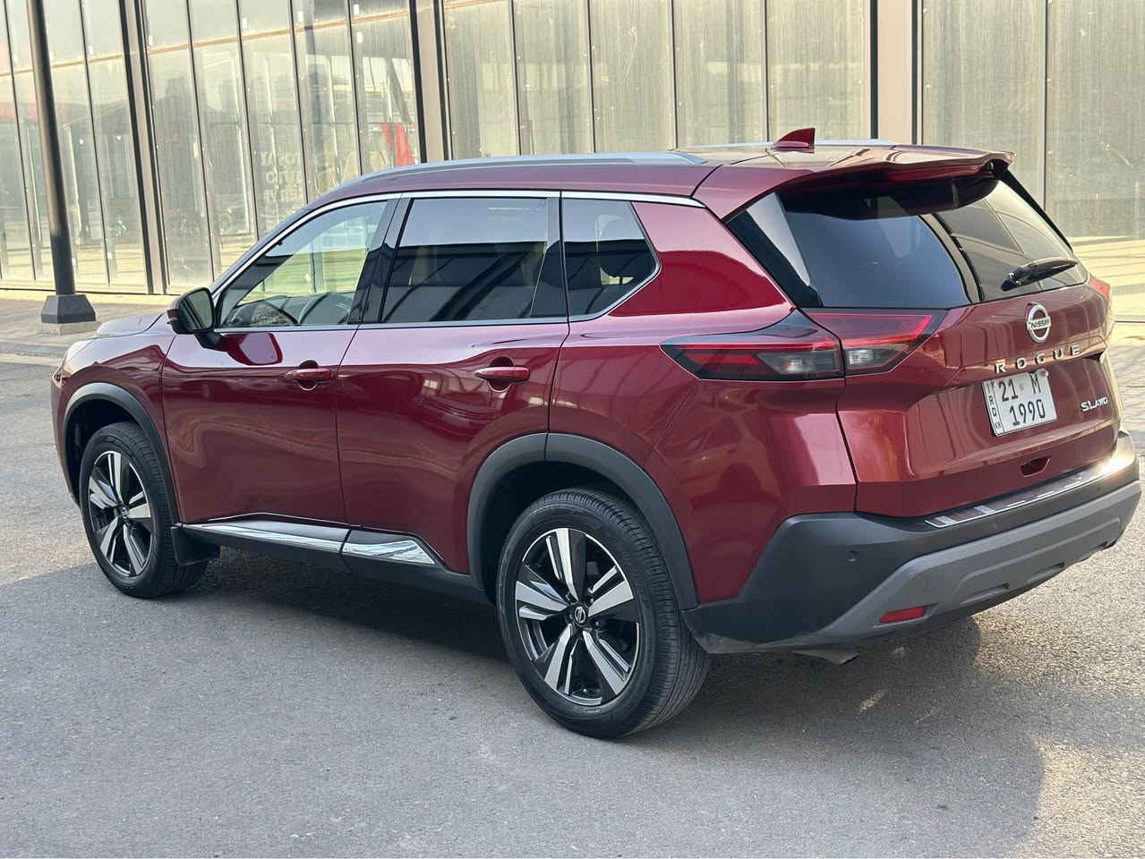 Nissan rouge 2021  SL 
فوول مواسه‌فات ده‌بڵ ئاكسل ٤ پستۆن
٢٤ هه‌زار ڕۆشتووه‌ سه‌یاره‌كه‌ سفره‌
پانۆڕامه‌
په‌رده‌ كوشن هیته‌ر سنوق جه‌ك كوشن خه‌زن سه‌ماعه‌ boss
ناو قاوه‌ی سه‌یاره‌كه‌ فوول فووله‌ بی ئیرباگ بی ناو گردن یه‌ك په‌ڵه‌ بچووك بۆیاخی هه‌یه‌ له‌ چاملغی دوای هیچی تری نیه‌ بۆ هیچ مه‌گه‌ری ره‌قه‌می له‌گه‌ڵ نیه‌ سه‌نه‌وی تازه‌یه‌ دیناری مه‌سره‌فی تیا نیه‌ 
سعری ٢٠٥ مه‌عامه‌له‌
*********** السليمانية, العراق

