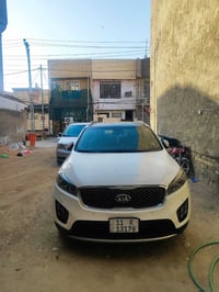 سورنتو ٢٠١٨ • ٦ سلندر • ٧ راكب