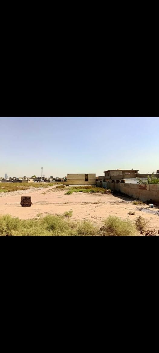 قطعه ارض للبيع
المساحه/200م
العنوان الزعفرانيه شارع الكهرباء خلف دور الشرطه زراعي 
قرار 25 
سعر /100 / 21 مليون 
الاستفسار ***********
