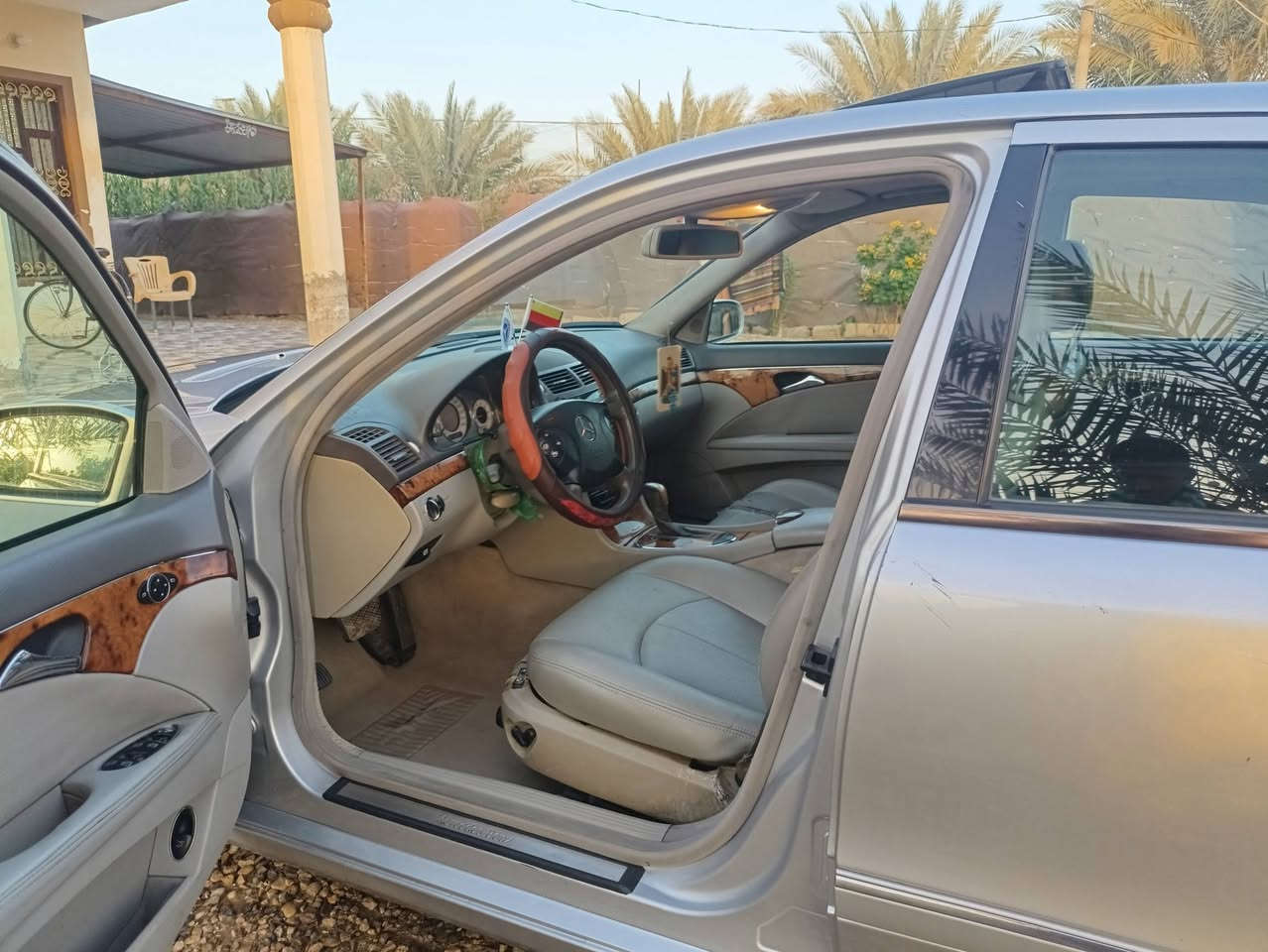 ياالله
جمعه مباركه على الجميع أن شاءالله 🤍. السعر 115 
للبيع مارسدس ام عيون W211     نقصها فقط ABS مشتغل عندي 
مكفوله كفاله عامه فقط جاملغ امامي جهت العبري مصبوغ 
موديل 2003 
محرك 320 V6
كير ومحرك كفاله
كير وضعيتين W/S
تبريد شغال ثلج 
حداديه امامي خلفي جديد 
تخم تاير جديد 
مروحه كهربائيه جديده 
باتري جديد 
جام البلادي 
ويل كب 5
 كهربائيات كلها شغاله 
سلايت شغال 
تجوات كهربائي قلاب
كشنات كهربائي 
اشاير ترحيب عن بعد 
شاشه وكامره خلفي 
حساسات خلفيه واماميه شغال 
مثبت سرعه 
رقم بغداد تحويل ثاني يوم 
مكان سياره بابل شوملي 
رقم الاتصال ‏‪***********‬‏
بي واتساب
