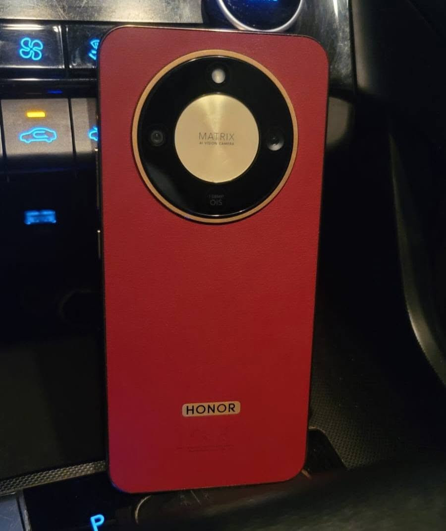 السلام عليكم. جهاز هونر X9D 📱
الموصات معروفه.🪬 

السعر 450.💵 💴 

العنوان بغداد الزعفرانيه📣

رقم البائع  ***********🗽📱

مع كامل الملحقات،، 📦 📁 

استعمال قليل🔖 🗓️
