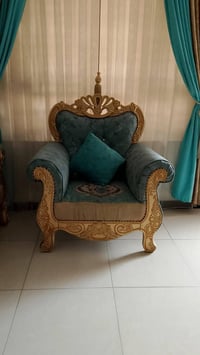 تخم جديد مثل بلصوره البيع  العنوان// بغداد الدوره   واتساب 07814311770