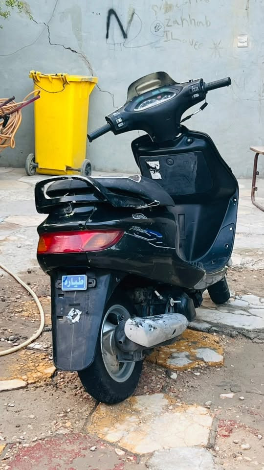 السلام عليكم
دراجة فراشة فحل للبيع 🛵
المحرك مابي شي، هندر واحد وتشتغل، والكهربائيات كلها شغالة وما بيها نقص.

🔹 البريك الأمامي ملغي
🔹 الأشاير عاطلة والكتف مالتهن
🔹 التايرات جدد
🔹 الدبلات جدد
🔹 قفل الجنطة شغال
🔹 الدراجة كدامك وتشوف نضافتها بنفسك

📍 المكان: الديوانية – المهناوية
📞 للجادين: ***********

اللي تفيده يعلق واني ادخله خاص⭕️
