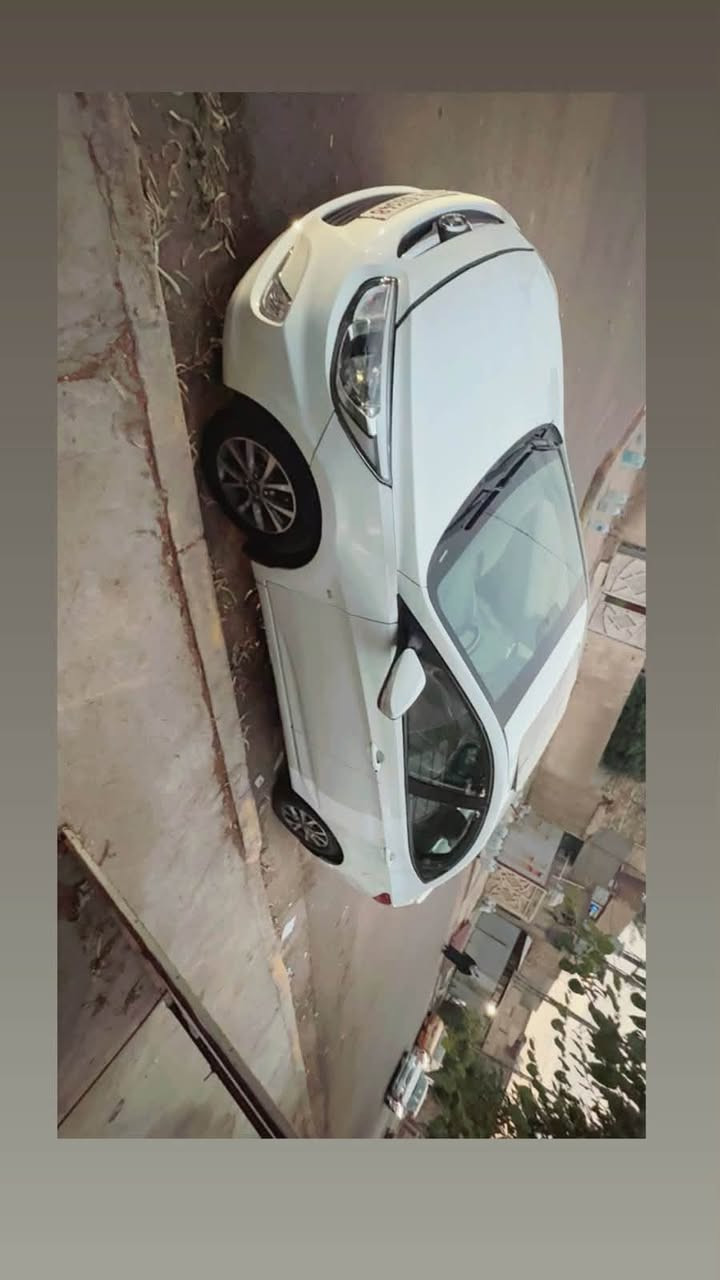 اكسنت • ٢٠١٢ • مكينة ١٦٠٠