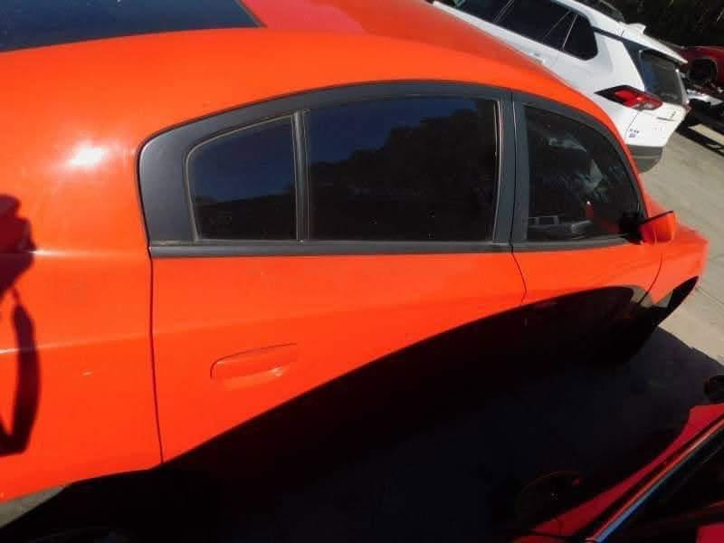 جارجر فئة sxt سلندر 6 وايد بدي بلادي تول ويل 
موديل 2016 اصل مسجله 2019
حادث امريكا بنيد +جاملغ+ باب كلير صور الحادث بالمنشور
رقم بغداد  مميز مشروع وطني بااسمي
السعر : 155 $ وبيه مجال بسيط 
*********** مكاني بابل مركز المدينة
