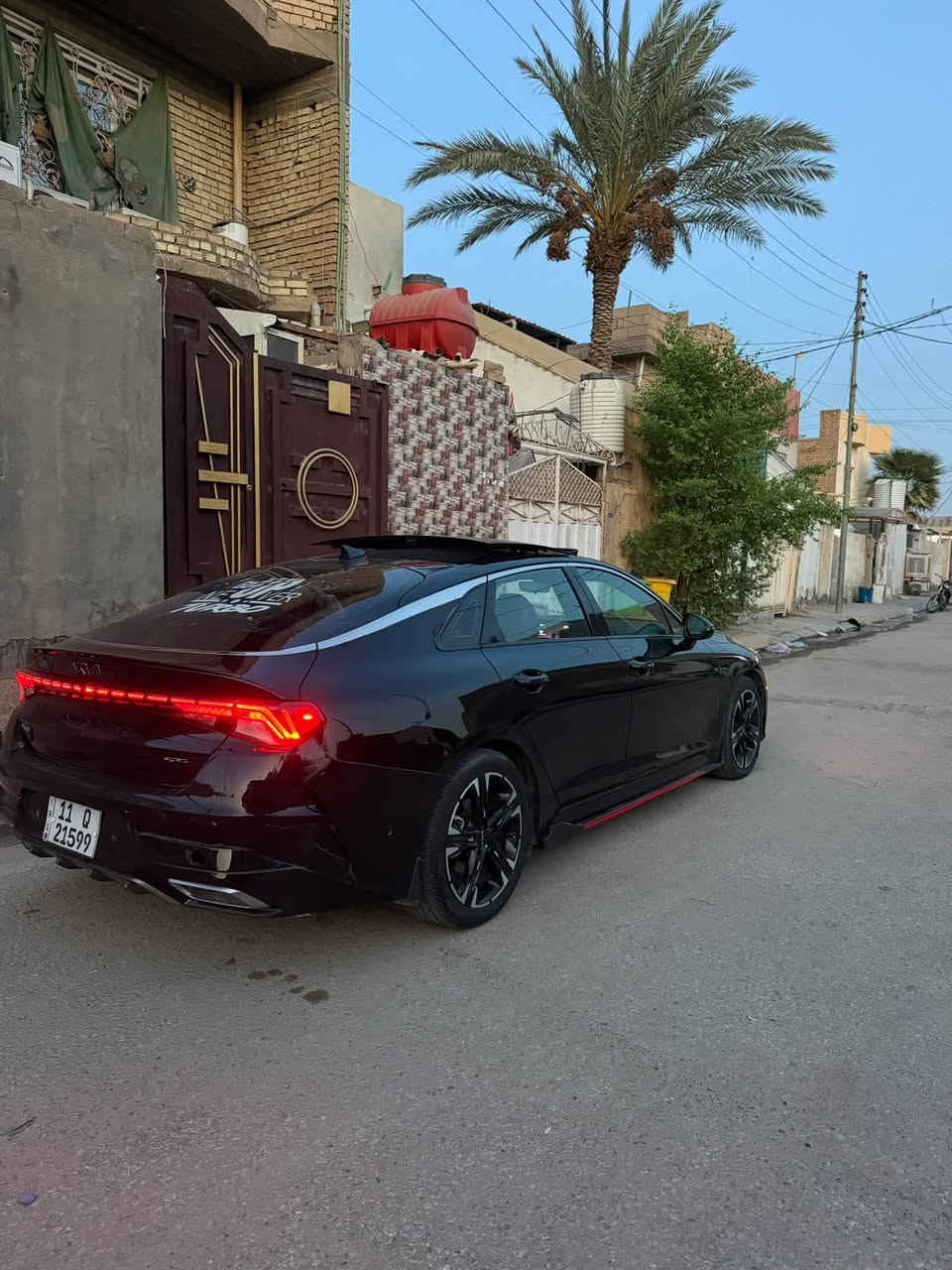 تم تنزيل السعر بسبب الوعود الكاذبه 

K5 جيتي لاين2022 
السياره فول مواصفات 
١-بنوراما 
٢-رادارات اماميه وخلفيه 
٣-نقط عمياء 
٤-تحكم ستيرن 
٥-مثبت سرعه 
٦-نضام سياقه ذاتيه 
٧ كامرات 360
٨-نضام الاوتو هولد 
٩-كشنات جلد احمر 
١٠-تشغيل عن بعد 
١١-نضام ترحيب ذكي 
١٢-فتح جنطه عند الاقتراب 
١٣-نضام التحذير الذكي
١٤-نضام زنون ٣عدسات ديناميكي 
١٥-شحن لاسلكي 
١٦مساعد البقاء في المسار 
١٧-اربع وضعيات قياده
١٨-تدفئه بل ستيرن

ملاحضه السياره رقم بغداد بيها قطعتين بجم كبس بدون ايرباك بدون دواخل السياره بيها باب السايق والي وراه وملاون شبر بل جاملغ من جوه لباب  بس الباقي كفاله 
***********
مكانها كربلاء 
السعر 145

