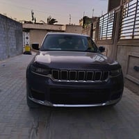 سياره جيب گراند شيروكي لاريدو 2024 7 راكب رقم بغداد سياره بدون ارباك ج...