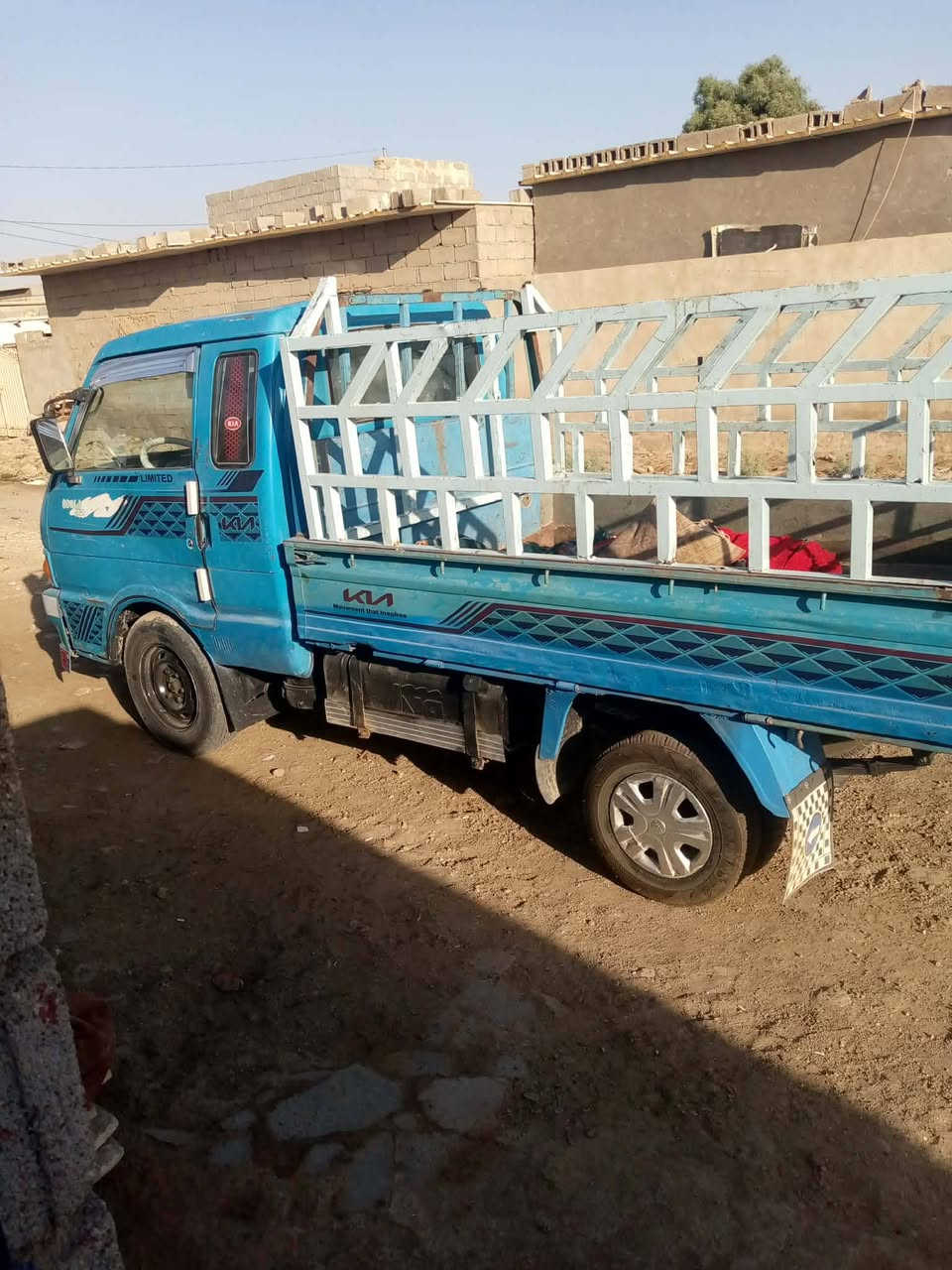 مكلف بلنشر.. للبيع كيه موديل 93 مكفوله كشر ومحرك وكير وكسل وشواصي سياره جاهزه  تريد مداور ثاني يوم للاستفسار اتصل‏‪***********‬‏ المكان واسط
