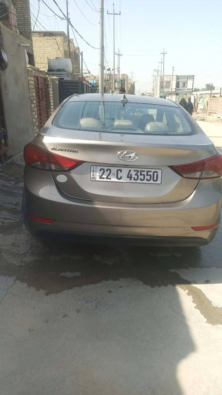 النتره 2016 امريكي حادث جاملغ بدون دواخل وصبخ نص باب سياره جاهزه مال جناي كامله من كل شي *********** عارضها بشده وبيها مجال 100 ورقه مكاني الدوره السياره بسمي
