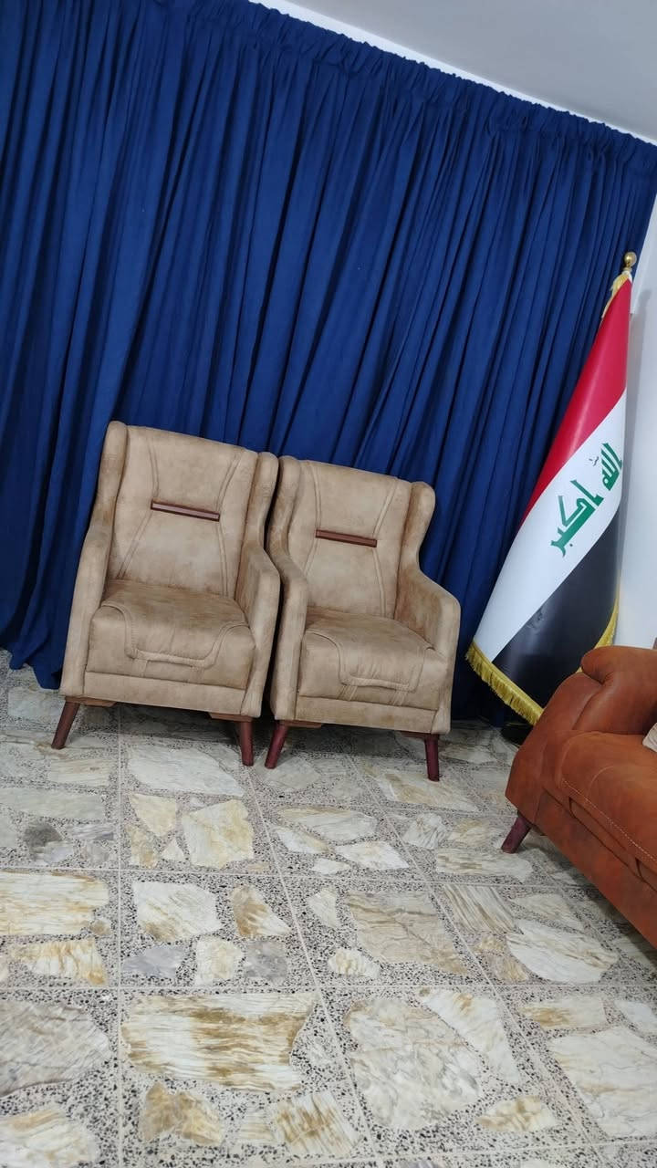 تخم تركي مودرن 9 مقاعد سبرنك طبي قماش وتر بروف اخو الجديد استعمال قليل للاستفسار ***********
