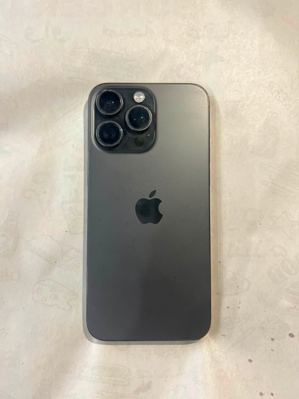 🚀 فرصة لقطة.. للبيع المستعجل! 🚀
iPhone 15 Pro Max
جهاز "نظيف فول" وبحالة الوكالة، مكفول وما ناقصه أي شي!
▪️ الذاكرة: 512GB (مساحة عملاقة)
▪️ البطارية: 86% (أداء ممتاز)
▪️ اللون: أسود ملكي فخم 🖤
▪️ النموذج: M (أصلي)
🎁 الملحقات: يجي وياه الكيبل الخاص بي + حافظة (كفر) حماية.
⚠️ البيع مستعجل جداً  عليه   السعر خاص 
📞 للتواصل والاستفسار: ***********
