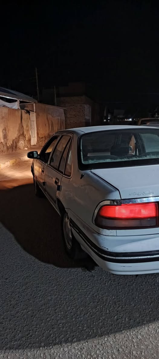 السلام عليكم 
دايو برنس موديل 1994 رقم بابل دولي باسمي  هزه جديده 
السياره بدون صبغ فقط تكحيلات وتصليح بالدواير تخم تاير جديد مكينه جديده تبريد نقص غاز الكير على R صدفه يصير بي صفنه حداديه جديده ستوني مسويها سعرها ب40 مكان السياره ديوانيه قضاء الشامية للاتصال ***********
