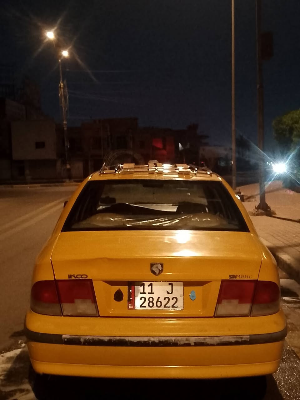 سلام عليكم
سمند موديل ١٠ للبيع ناطقه 
كير و مكينه و تبريد بل لايلون 
مودشمه عام 
صدر امامي خلفي جدد 
كهربائيات جدد مناقصها اي شي 
جامها اربه كهرباء و كلهن شغالات 
بيها بس هاي الضربه بل جاملغ الوره عكس و بعدهي ع ضربتها ملعبت بيها 
السياره قبل سبوع منزللها مكاينه جديد و عينه و صينيه هم جدد يعني لا تنقيص ولا تبخير 
مكان السياره بغداد 
السعر 30 و بيها مجال ***********
