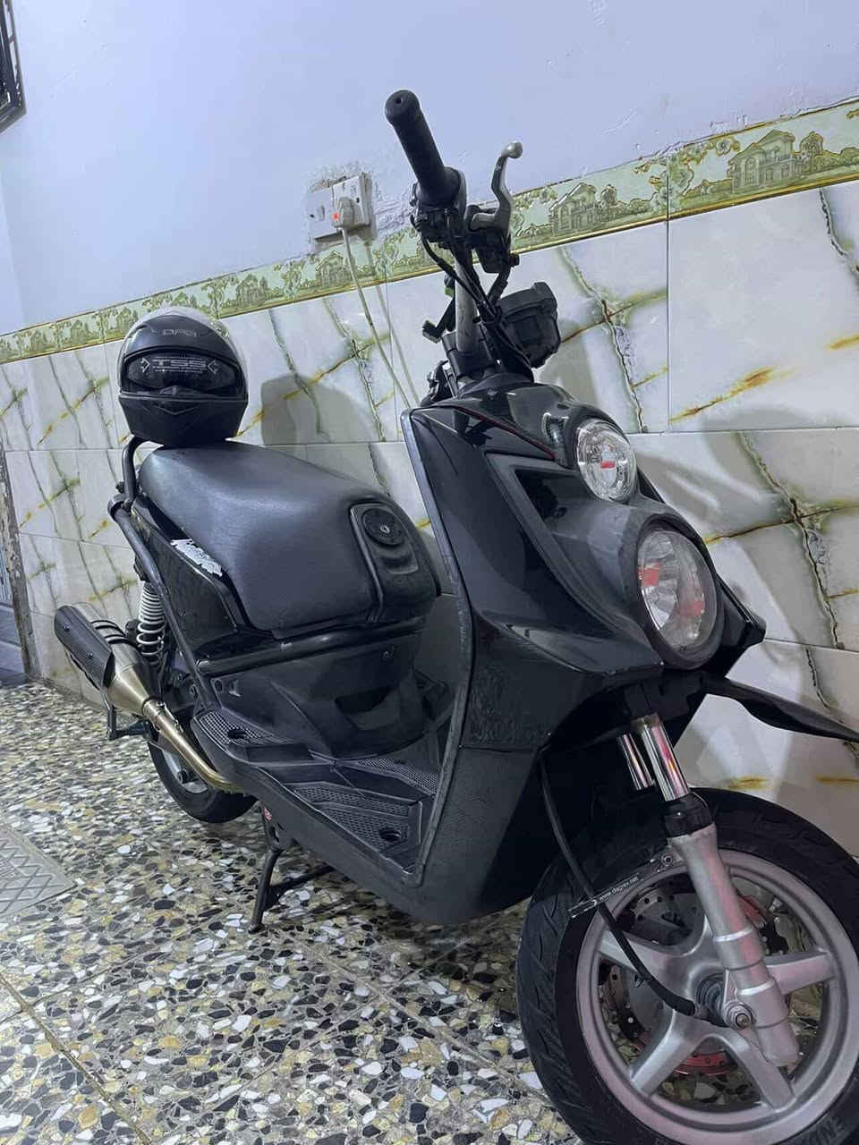 يخسلام عليكم سكنس جبلي البيع مكفوله كفاله عامه ويه بوري عدل وسعر مليون 150وبيه مجال حك جيه مكان بغداد بحي النصر *********** ومابي واتساب بس اتصال
