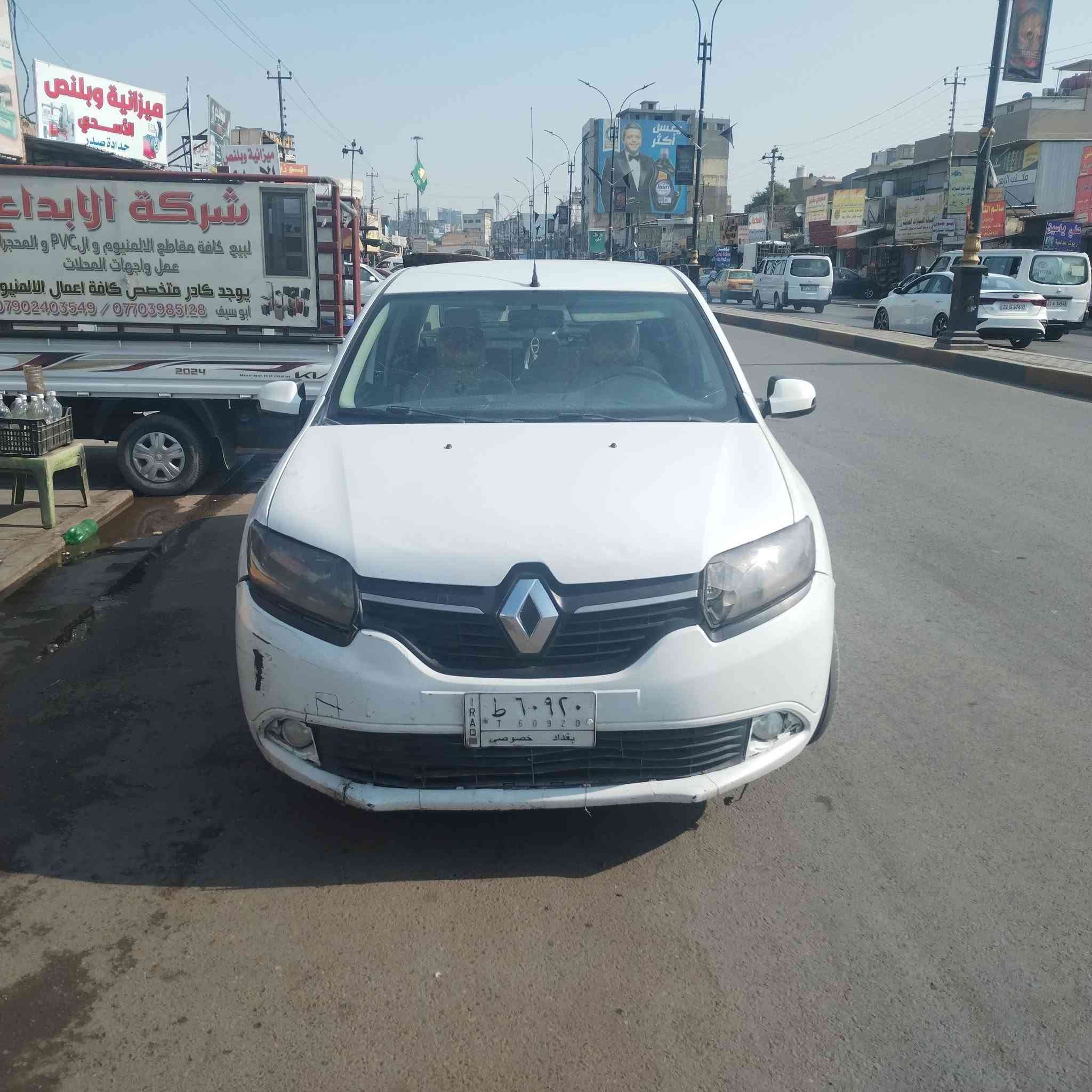 رينو سنبل 16 • اوتوماتك • لا تبديل