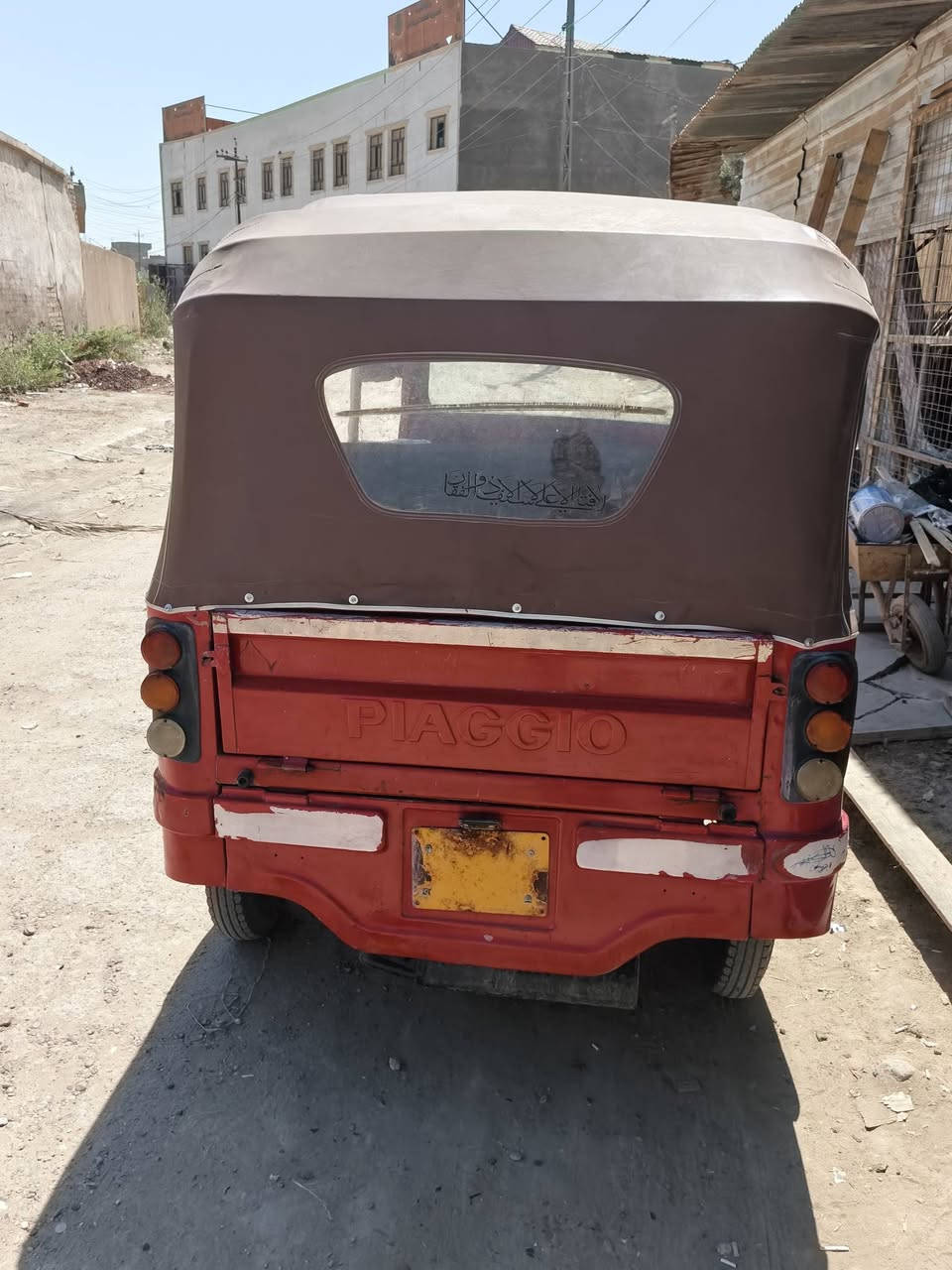 السلام عليكم بياجو موديل ١٨ للبيع مكينة TVs    بعدهي ما طالعة للشارع تايرات جدد كهربائيات كلها شغالة التكتك حلوة مال شغل  مكاني بابل الإسكندرية السعر ٢٧٠٠  وبيها مجال بسيط   
 ممتواجد عل النت***********
