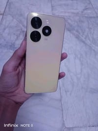موبايل نظيف اي نقص ما بيه كل شيء شغال بيه اسمه تكنو الموبايل حلو حدث ي...