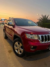 جيب لاريدو 2012 فول مواصفات سلايت وبصمه فول مواصفات مكفوله من الصبغ كل...